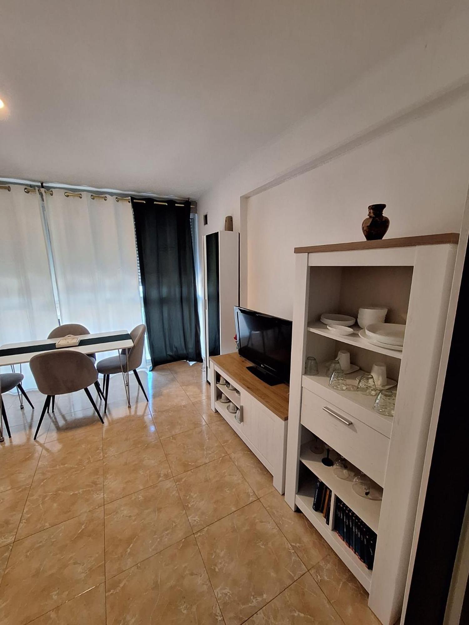 Beautiful New One Bedroom Apartament In Benidorm Kültér fotó